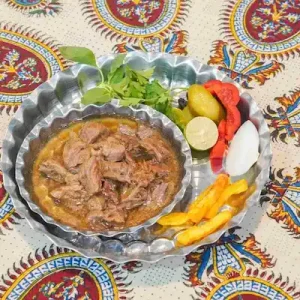 قرمه محلی